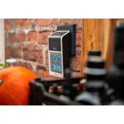 ANSMANN AG Akku-Ladegerät Comfort Plus + 4× AA 2100mAh^ Akku-ladegeräte