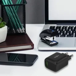ANSMANN AG Home Charger HC118QC /3 A/18 W/1 Port^ Usb-ladegeräte